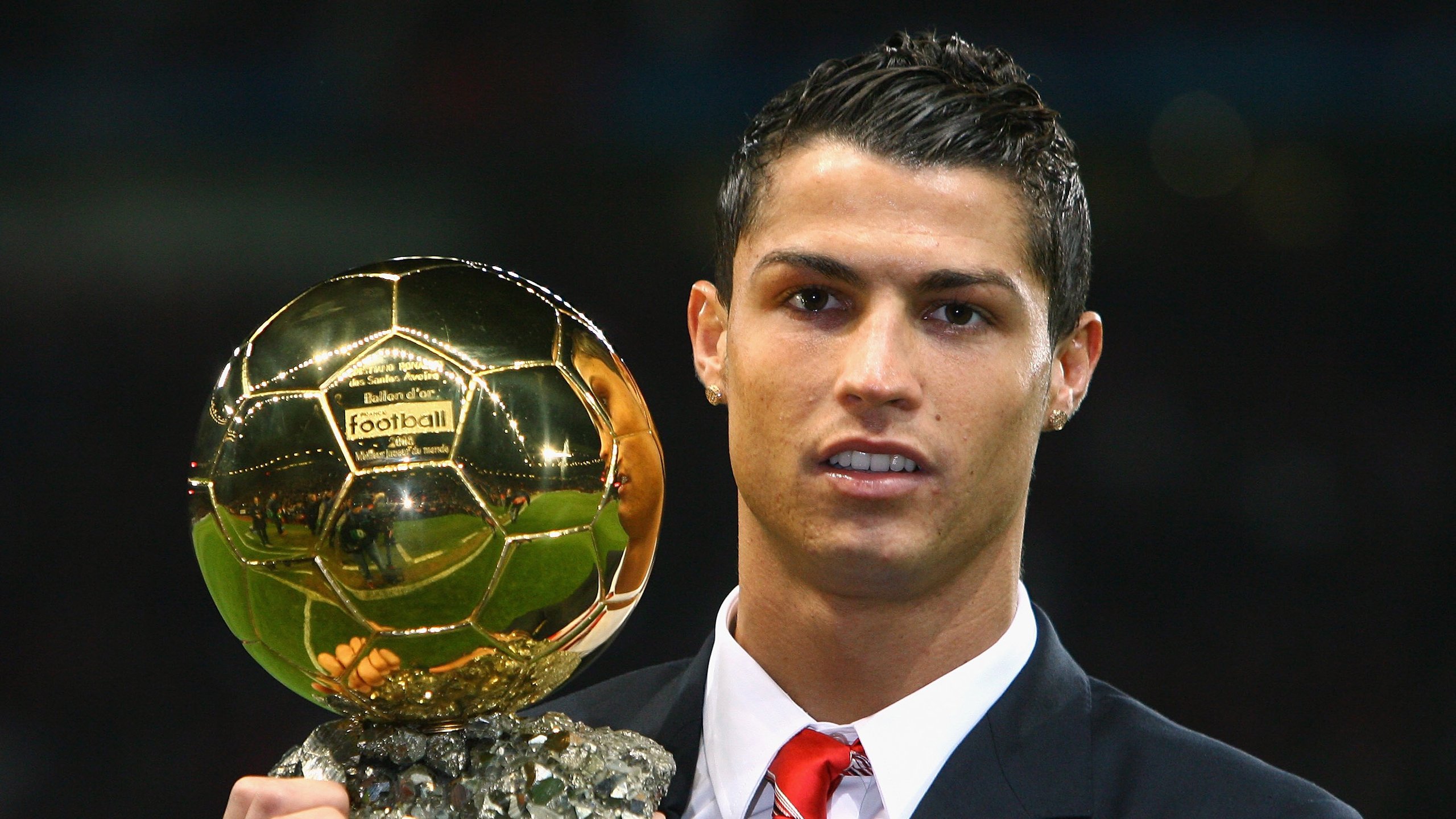开云FIFA-从唯我独尊到新王登基，戴维斯杯的百年荣耀如何碾压拉沃尔杯的速朽，以及鲁德如何刷新纪录完成时代交接